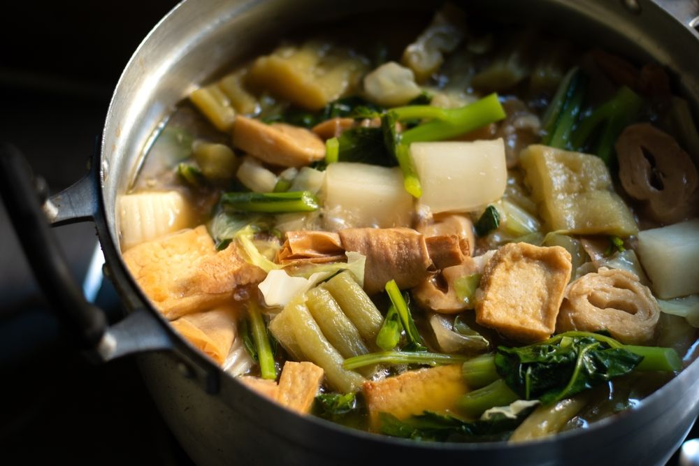 จับฉ่าย เป็นเมนูอาหารเจที่ทำเองง่าย อิ่มอุ่นสบายท้อง